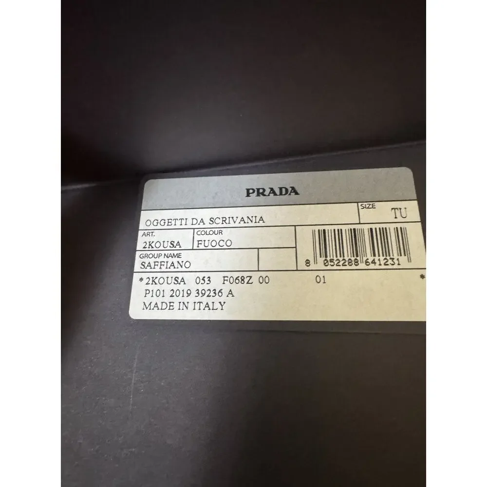 Prada Saffiano Leather Notebook Red Fuoco Oggetti da Scrivania NIB USA